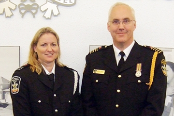 Sheri Sutherland Paramedic awarded for selfless Act